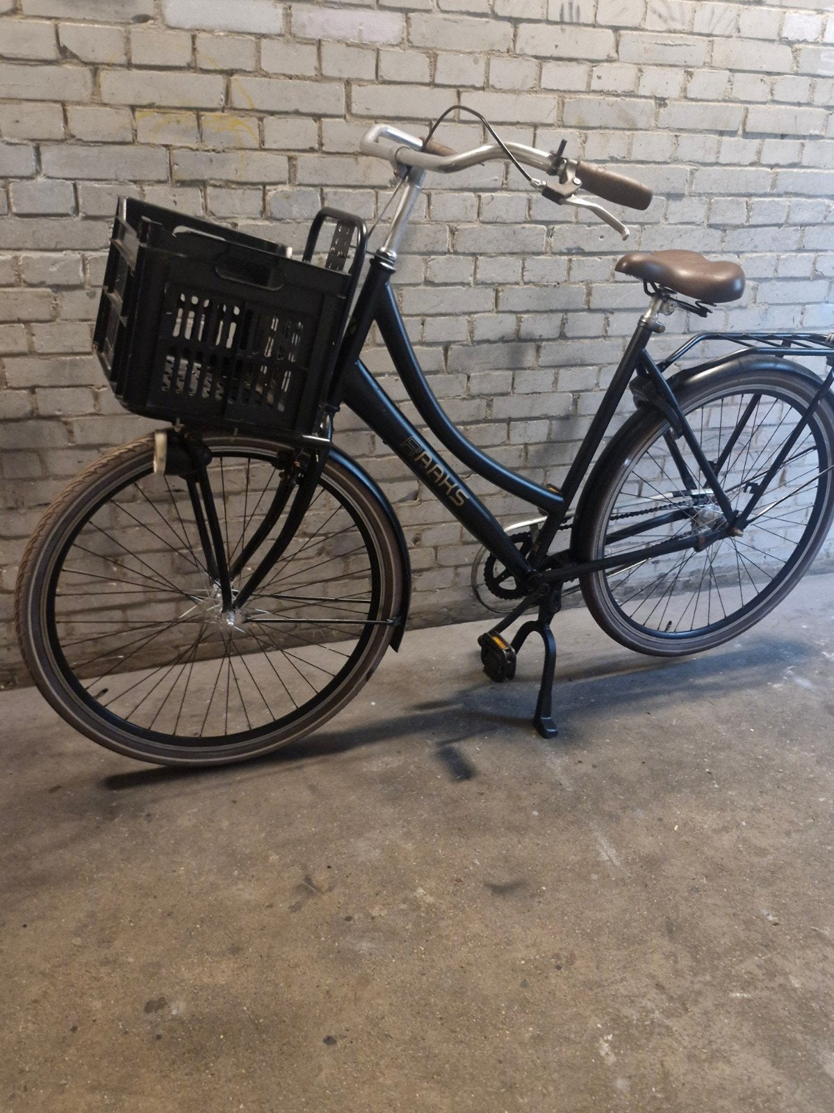 Raaks fiets 28 inch met voet- en handrem, Ophalen