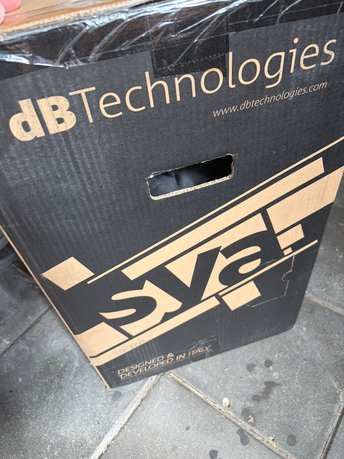 DB technologies sya 10 professional active speaker 220-240v, Ophalen, Zo goed als nieuw, Overige typen, Overige merken