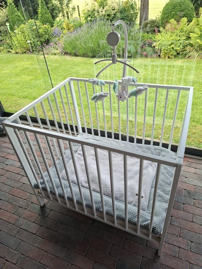 Babybox incl. boxkleed en muziekmobiel, Kinderen en Baby's, Ophalen, Gebruikt, Vierkant, Boxkleed