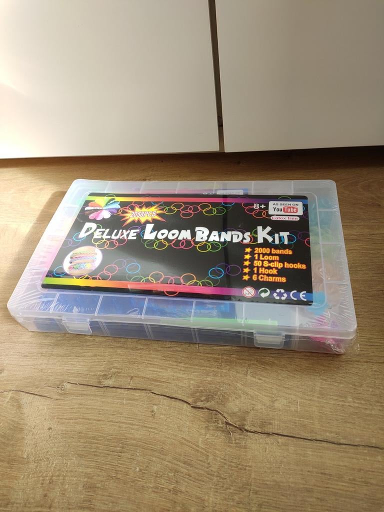 Deluxe Loom Bands Kit - Nieuw in verpakking, Ophalen of Verzenden, Nieuw, Overige typen