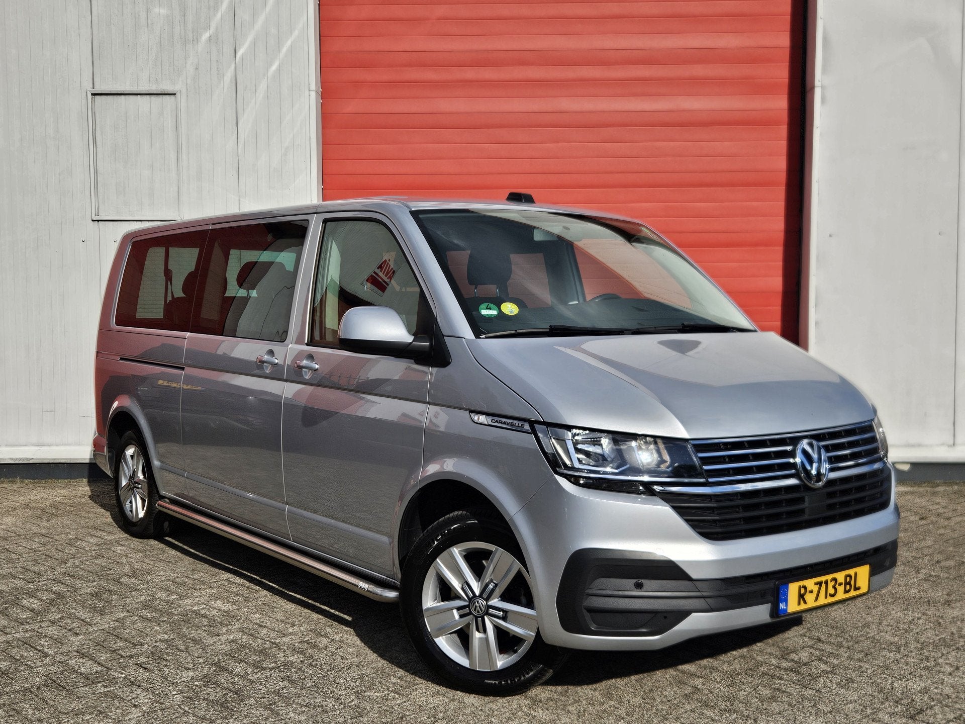 Volkswagen Transporter Caravelle 2.0 TDI L2H1 | 9 Pers. | PD, Auto's, 12 maanden, Stof, Gebruikt, 255 €/maand