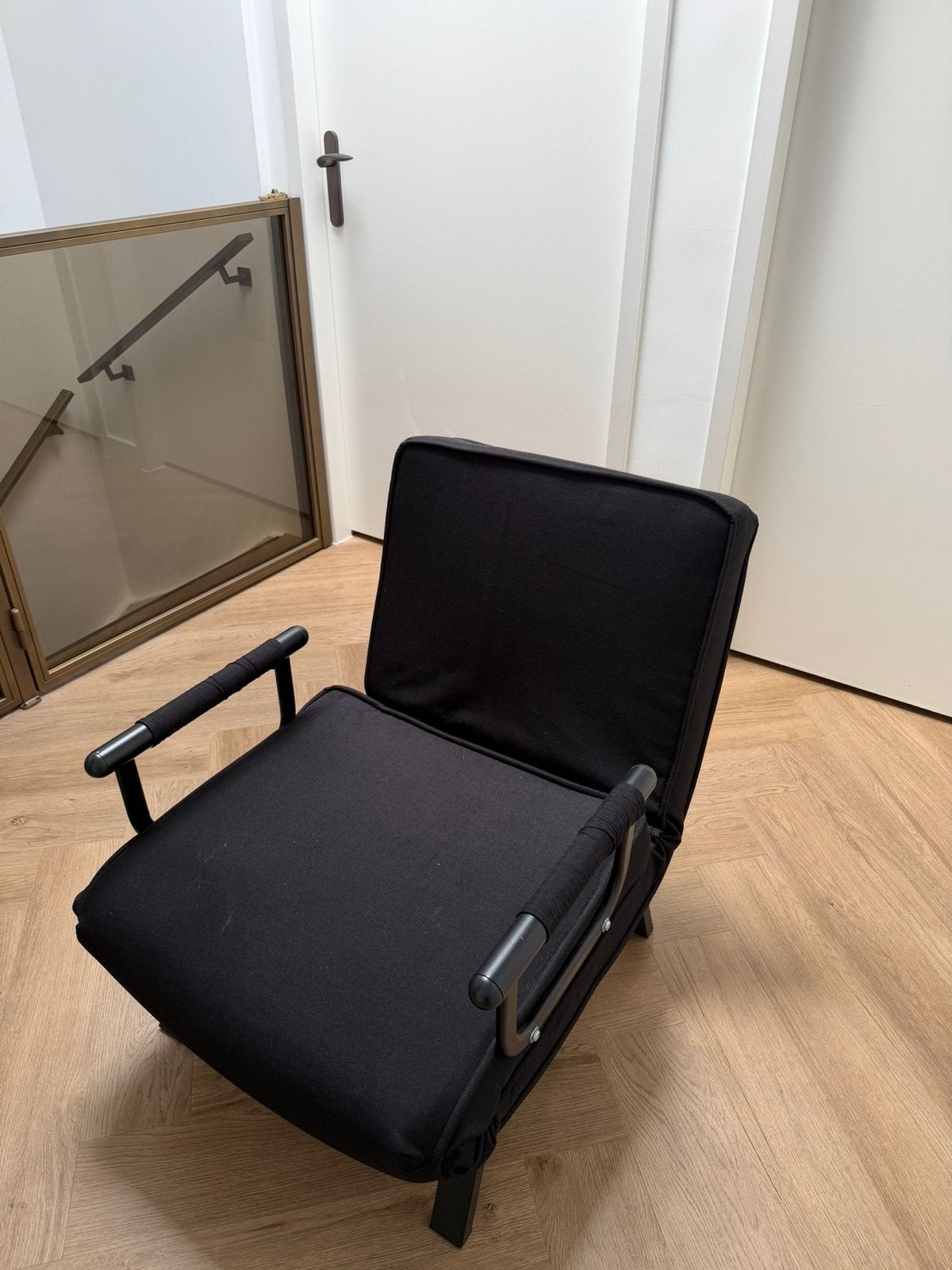 Zwart opvouwbaar ligbed/stoel slaapbank, Huis en Inrichting, Slaapkamer | Slaapbanken, Ophalen, Gebruikt, Eenpersoons, Zwart