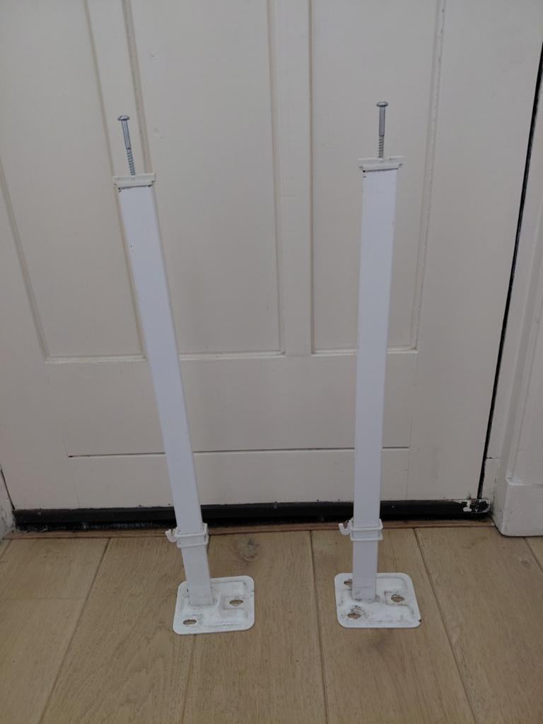 Steunen voor radiator, Doe-het-zelf en Verbouw, Verwarming en Radiatoren, Ophalen, Minder dan 60 cm, Radiator, 30 tot 80 cm