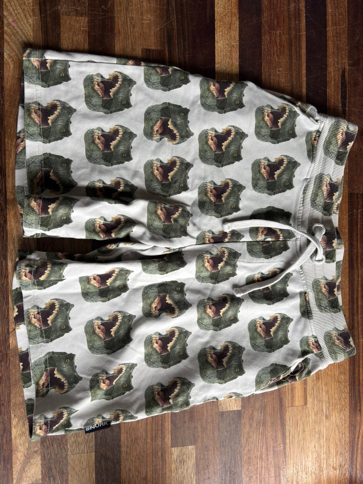 Dinosaurus korte broek Snurk, Ophalen of Verzenden, Zo goed als nieuw, Jongen, Broek
