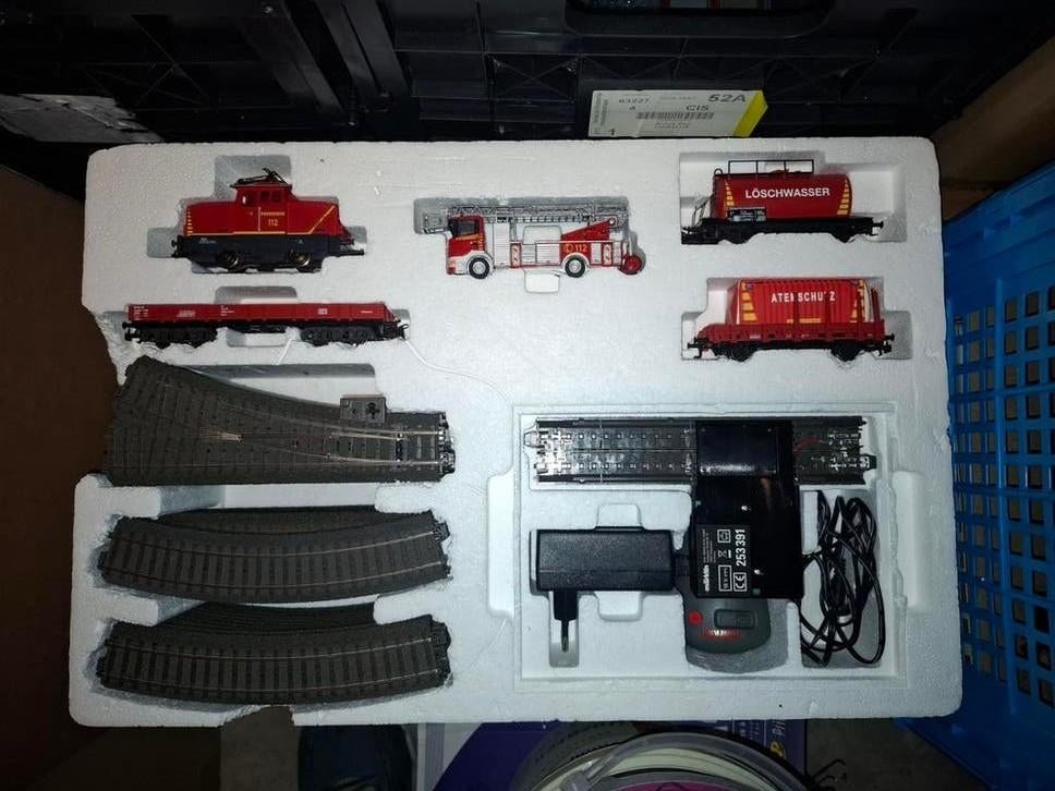Marklin begin set met uitbreiding set c rails, Wisselstroom, Treinset, Ophalen of Verzenden, Zo goed als nieuw