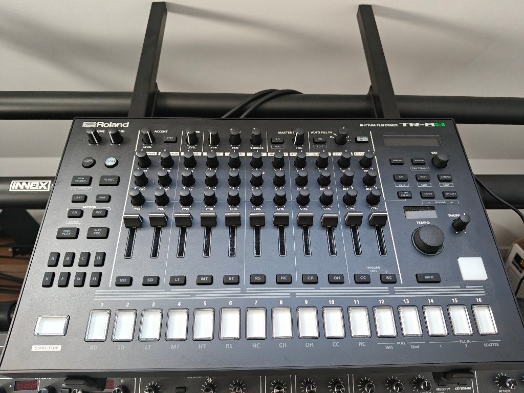 Roland - TR-8S - Drum Machines, Muziek en Instrumenten, Drumcomputers, Ophalen of Verzenden, Zo goed als nieuw, Roland