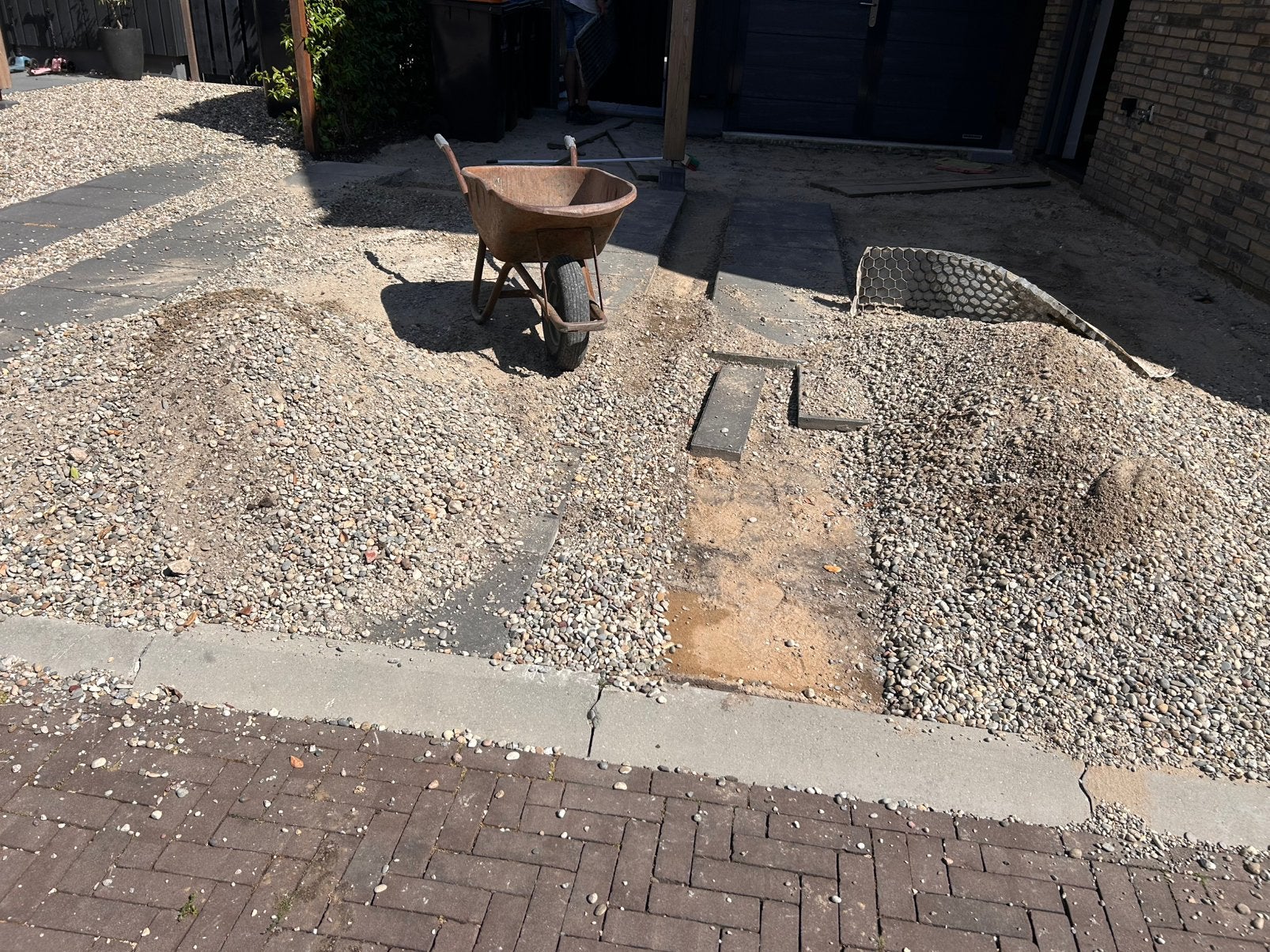 Gratis (kleine) kuub grind, Ophalen, Zo goed als nieuw, Multi, Grind