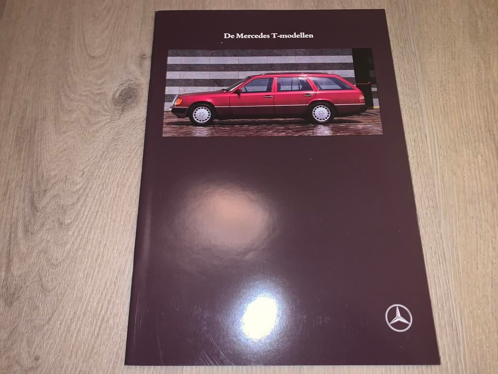 Folder Mercedes-Benz W124 T-serie 1989 (oa 300TD, 300TE), Ophalen of Verzenden, Zo goed als nieuw, Mercedes