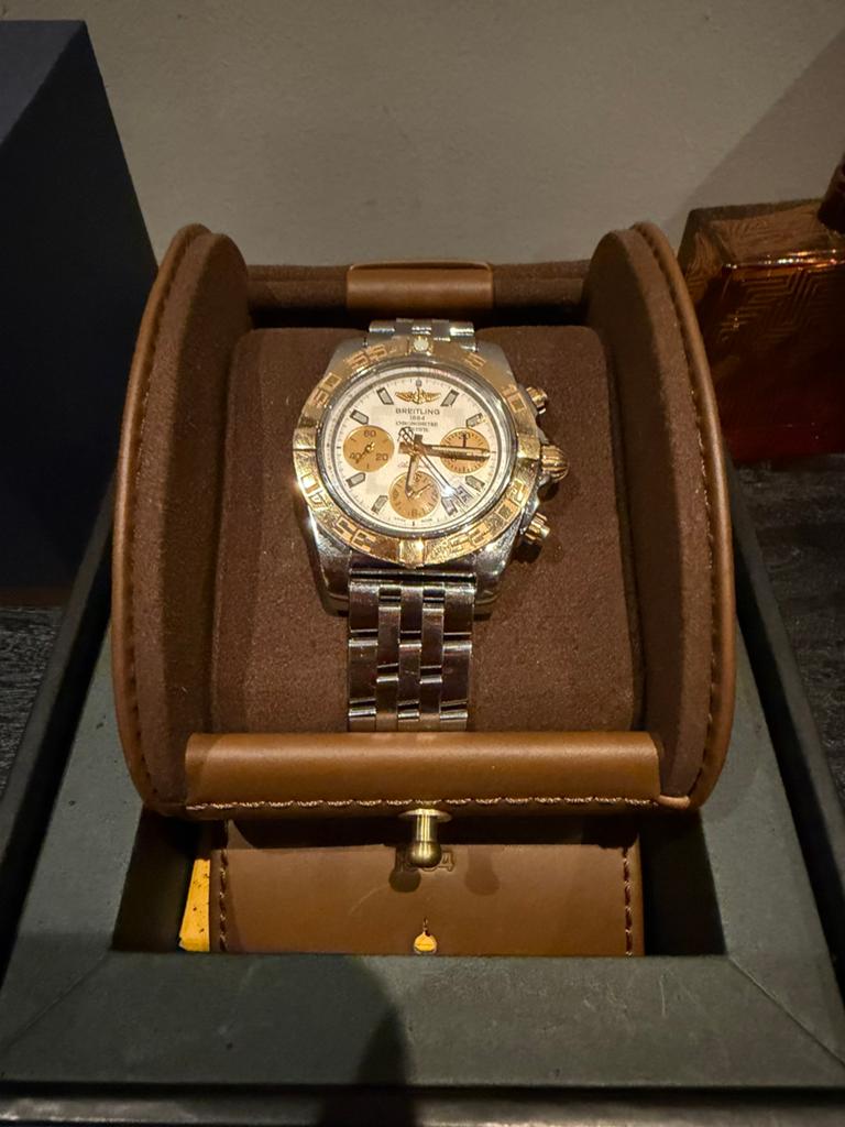 Breitling B01 uurwerk uniek cb0140 41mm, Ophalen of Verzenden, Zo goed als nieuw, Breitling