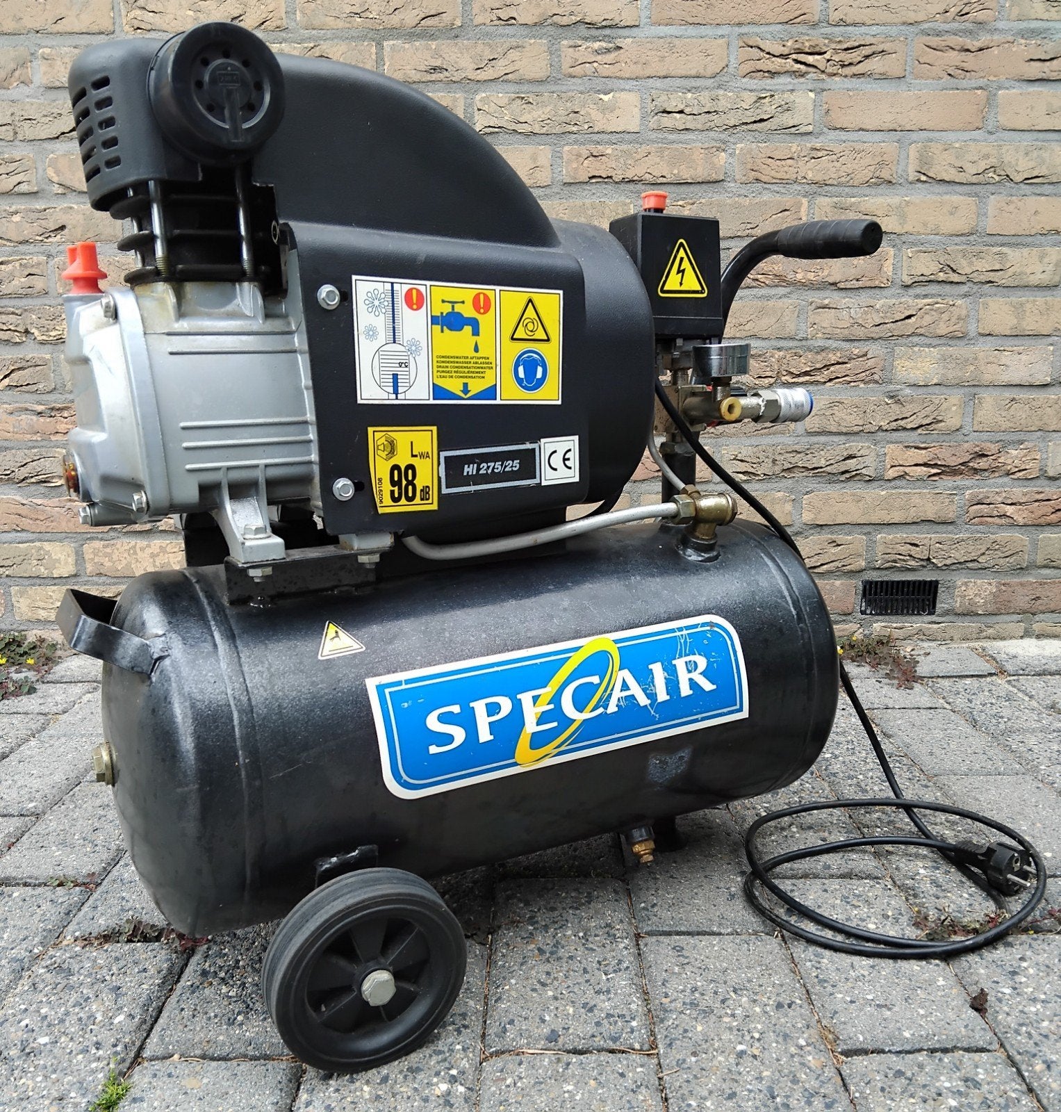 Specair HI 275/25 (Airpress) Compressor, Ophalen, 6 tot 10 bar, Zo goed als nieuw, 25 tot 100 liter
