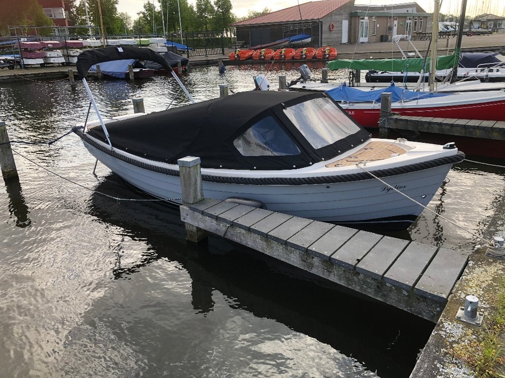 Mooie Sloep Premium 530 bj 2023 met Solé 16pk diesel, Watersport en Boten, Sloepen, 16 pk, Overige typen, Binnenboordmotor, Diesel