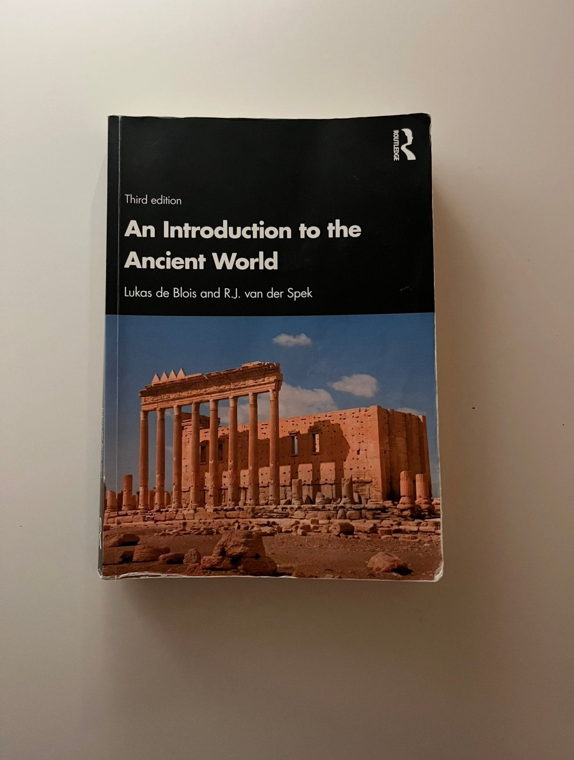 An Introduction to the Ancient World - Third edition, Ophalen of Verzenden, 14e eeuw of eerder, Gelezen, Europa