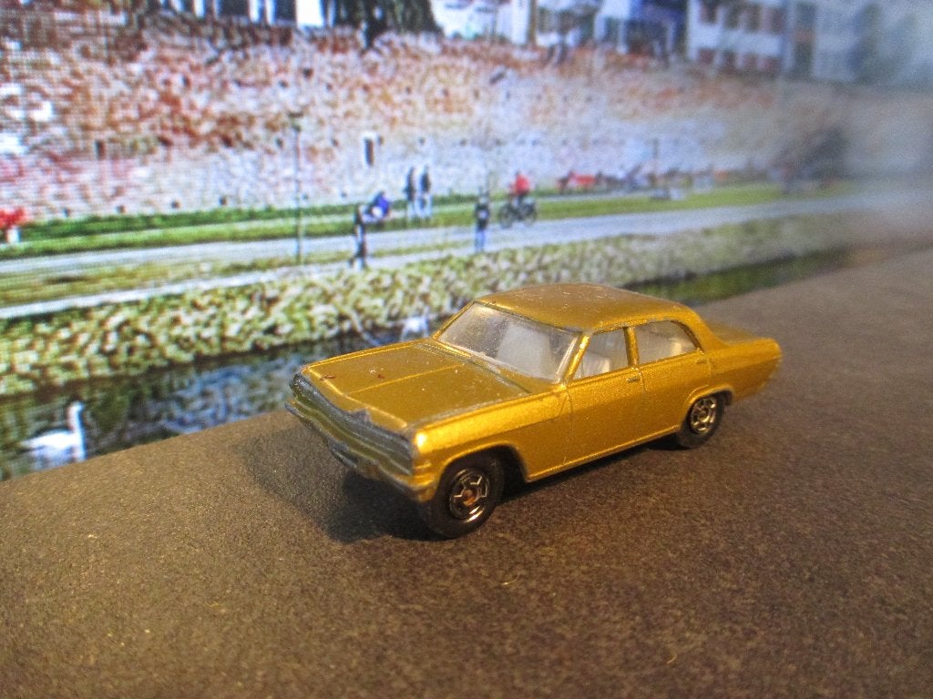 1:71 Opel Diplomat - Lesney Matchbox Superfast No.36 1970, Hobby en Vrije tijd, Modelauto's | Overige schalen, Ophalen of Verzenden