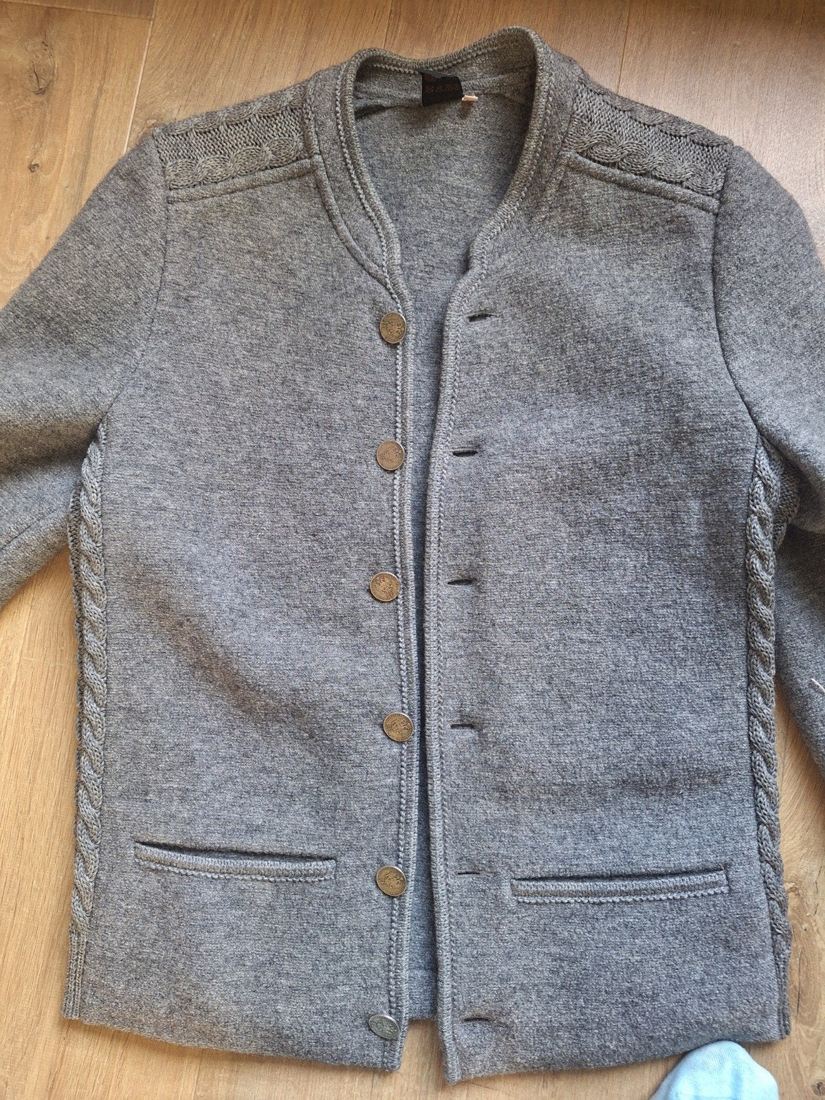 Vest Grijs Tiroler Stijl Cardigan, Kleding | Dames, Truien en Vesten, Maat 38/40 (M), Ophalen of Verzenden, Zo goed als nieuw