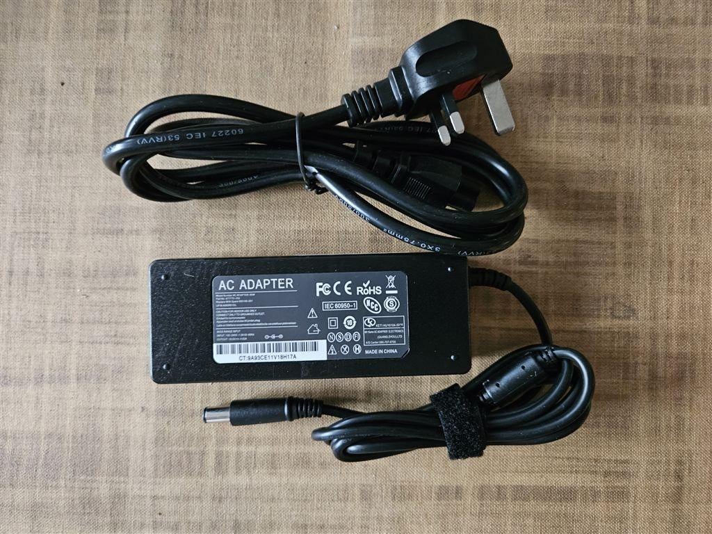 HP adapter 677770-002 - 65W [18,5V 3,5A], Ophalen of Verzenden, Zo goed als nieuw, HP