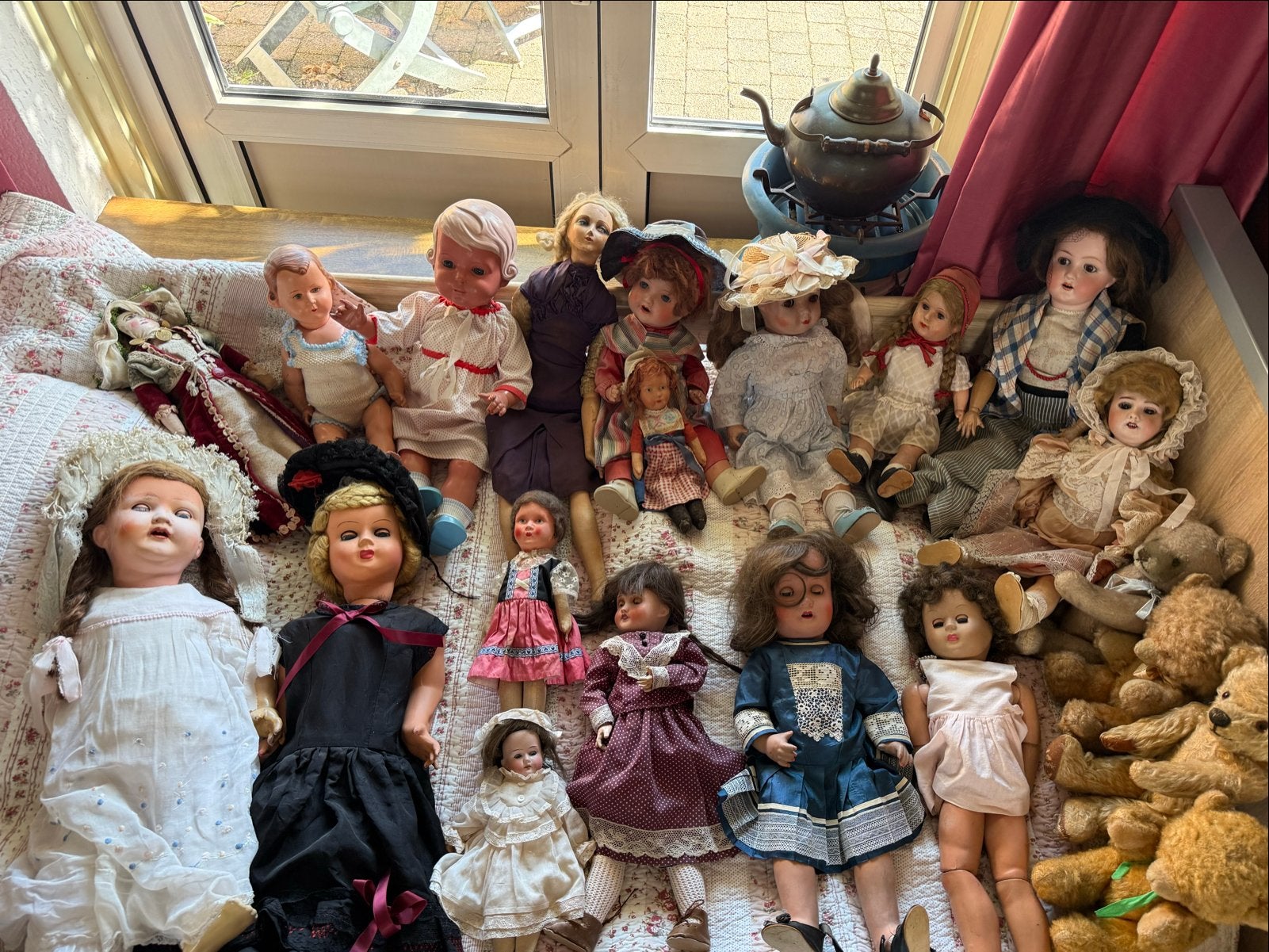 Grote vintage/antieke poppenverzameling 17 poppen + 4 beren, Verzamelen, Ophalen, Gebruikt, Pop