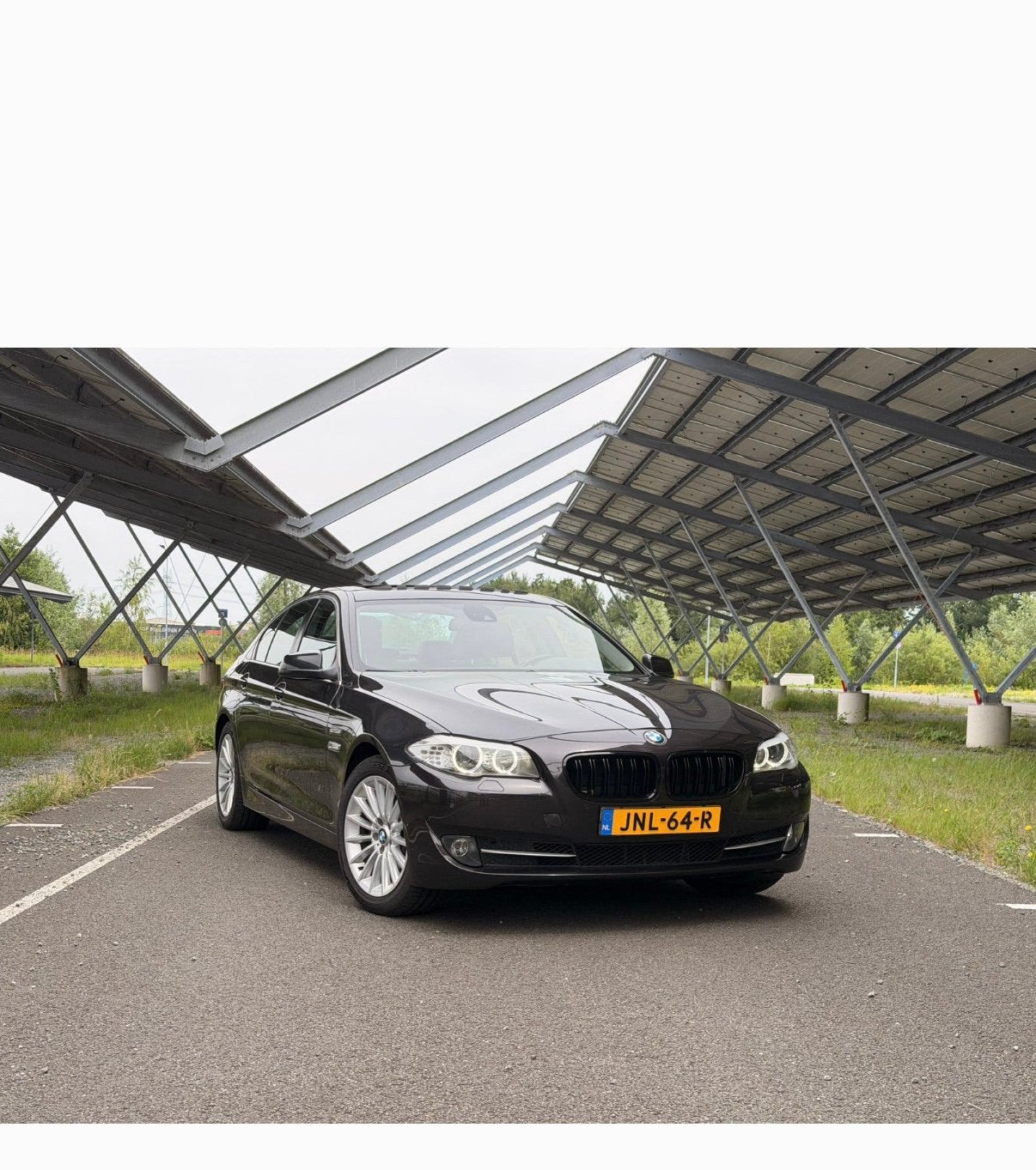 BMW 5-Serie 3.0 I 523 AUT 2011 Grijs, Auto's, Achterwielaandrijving, Zwart, 2000 kg, 2996 cc