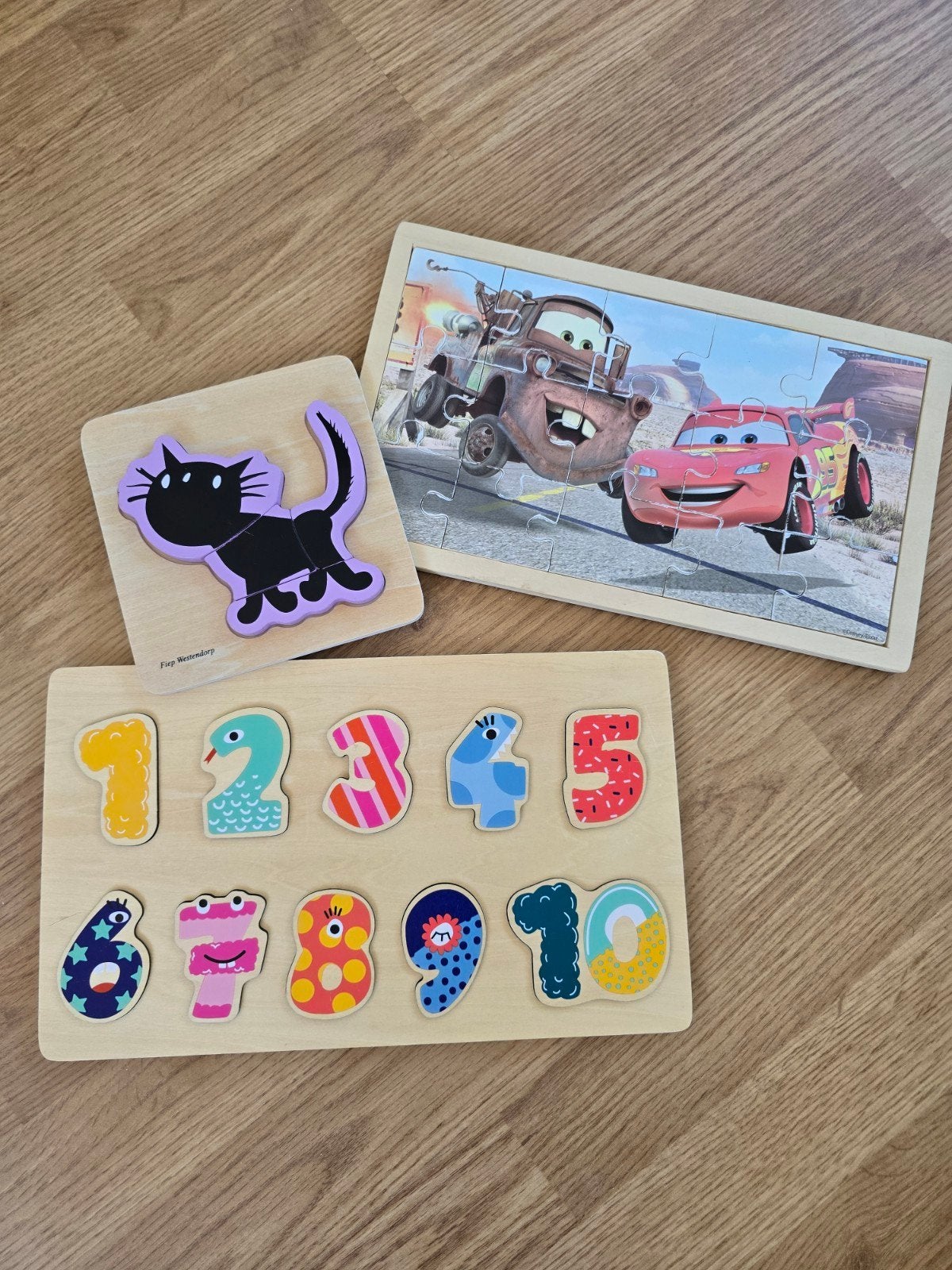 Houten puzzels: Cijfers, Kat en Cars, Kinderen en Baby's, Speelgoed | Kinderpuzzels, 2 tot 4 jaar, Gebruikt, 10 tot 50 stukjes