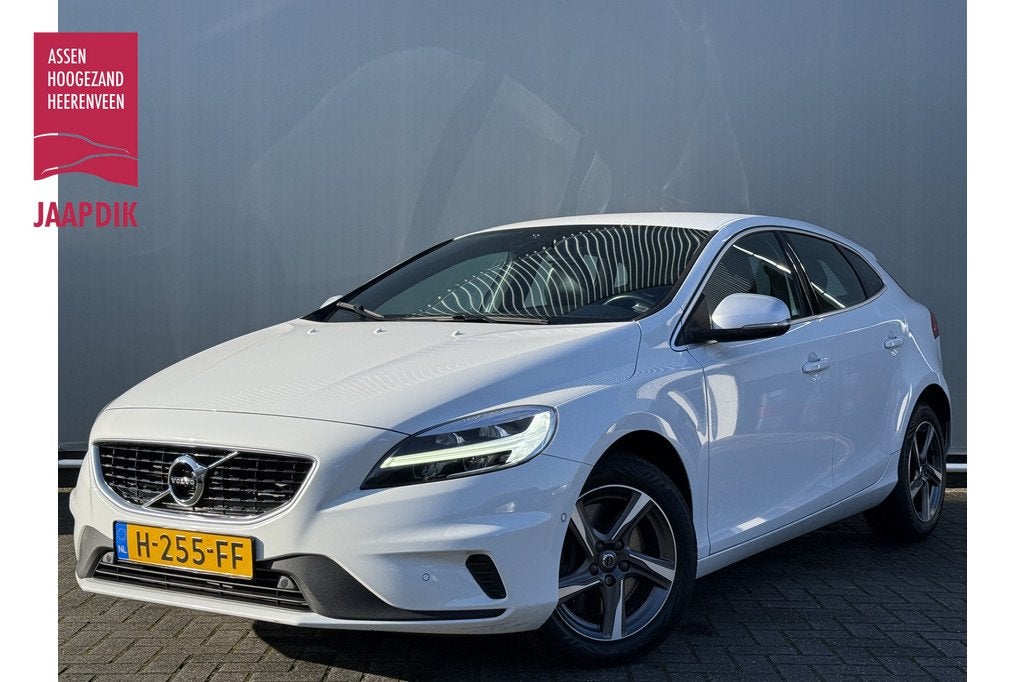 Volvo V40 BJR 2017 2.0 D3 150 PK Inscription AUTOMAAT | LED, Auto's, Automatische klimaatregeling, Gebruikt, 4 cilinders, Bedrijf