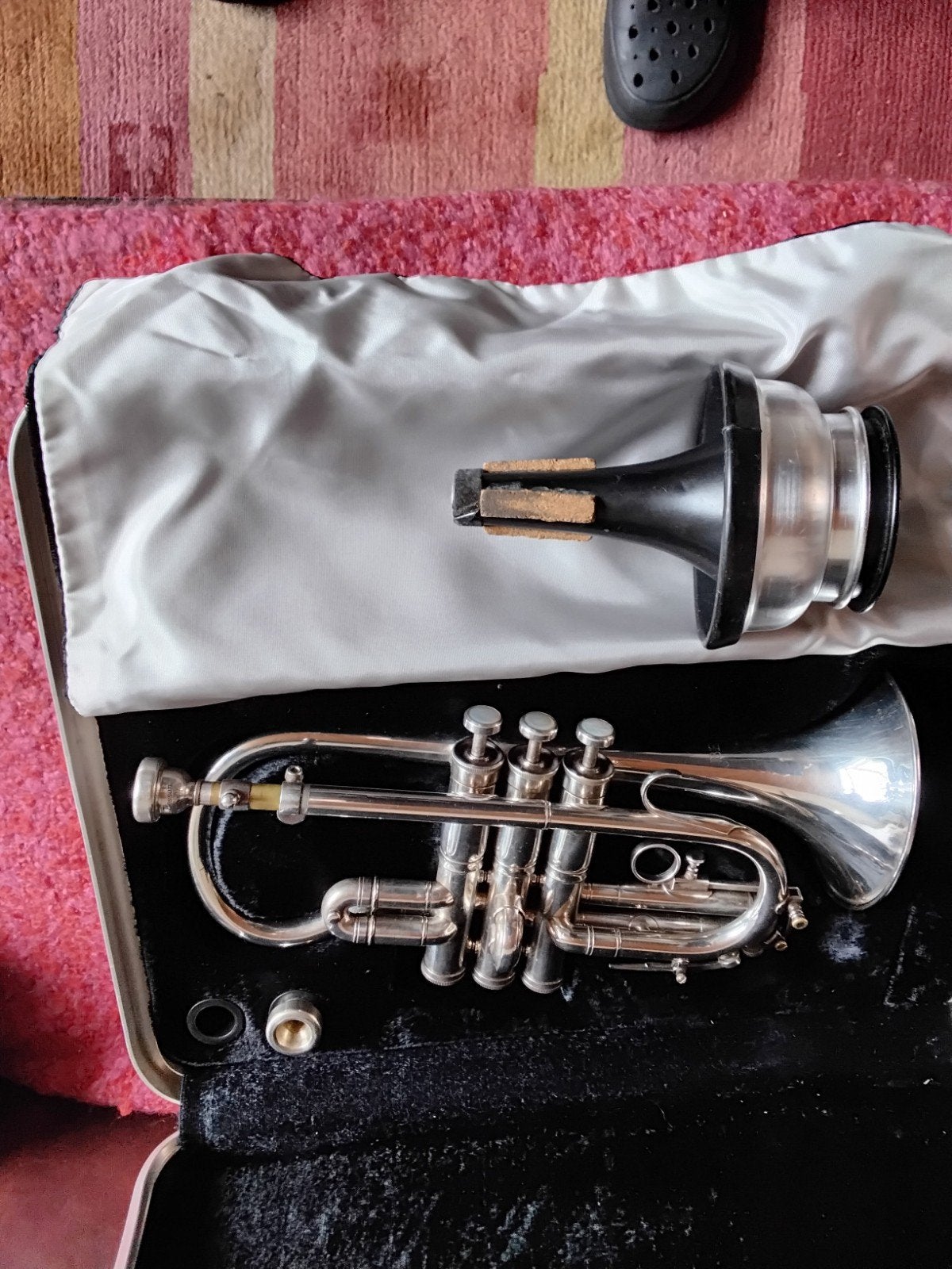 sopraan(es cornet), Muziek en Instrumenten, Ophalen of Verzenden, Gebruikt, Es-trompet, Met koffer