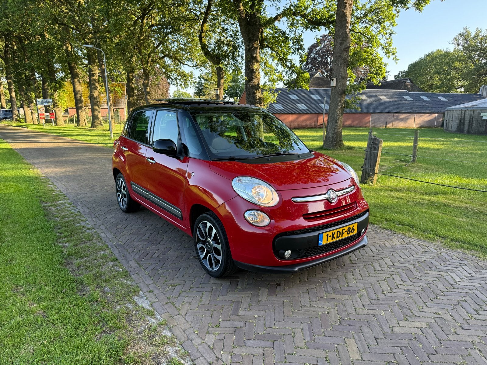 Fiat 500L 0.9 Twinair 2013 Lounge, Auto's, Origineel Nederlands, Bedrijf, Handgeschakeld, 1000 kg
