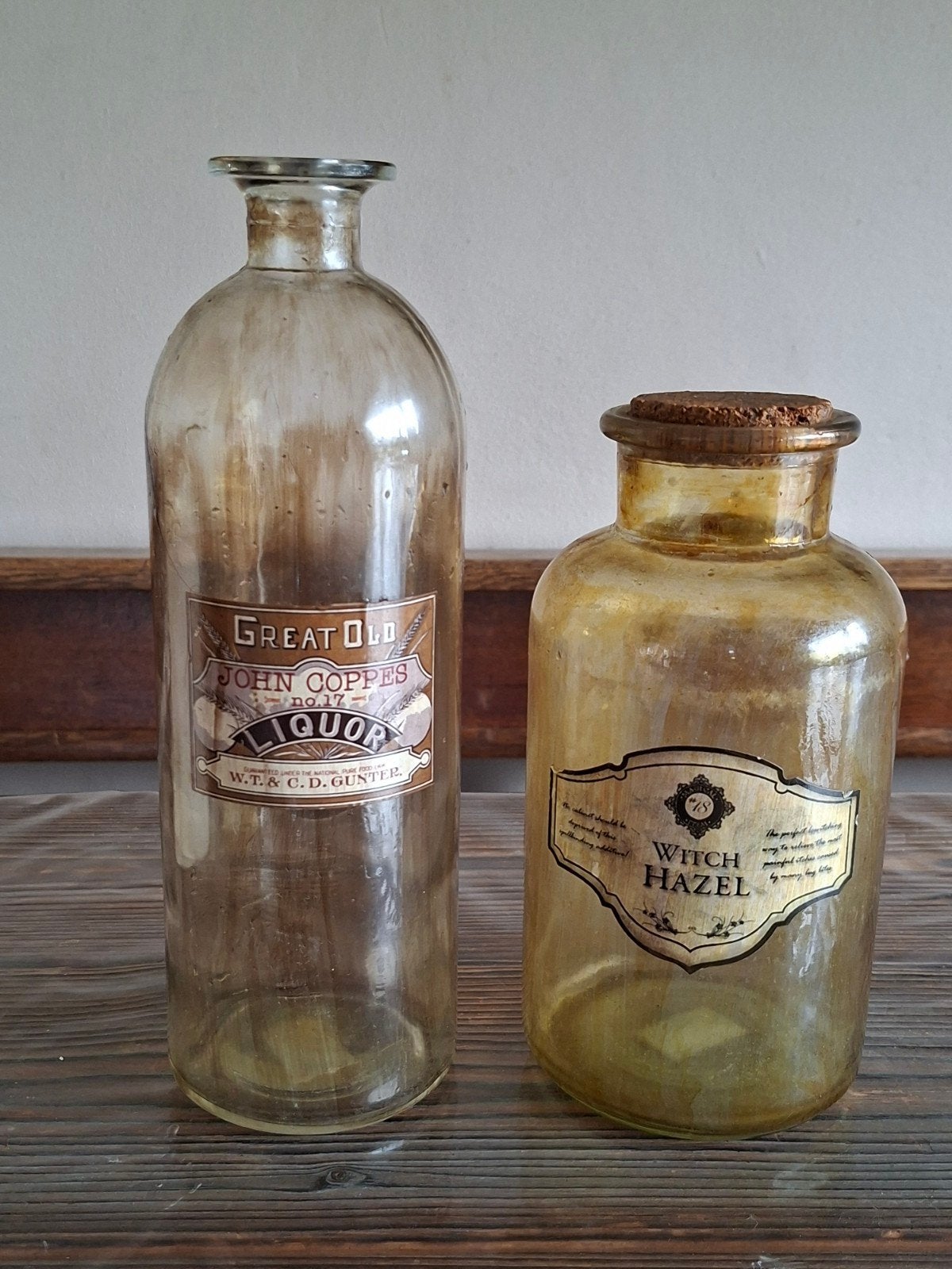 Vintage Apothekersflessen - Witch Hazel & Liquor, Ophalen