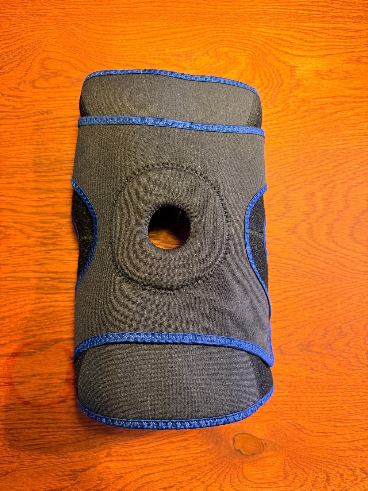 Knie Brace Nieuw / 1 dag gedragen., Diversen, Ophalen of Verzenden, Nieuw