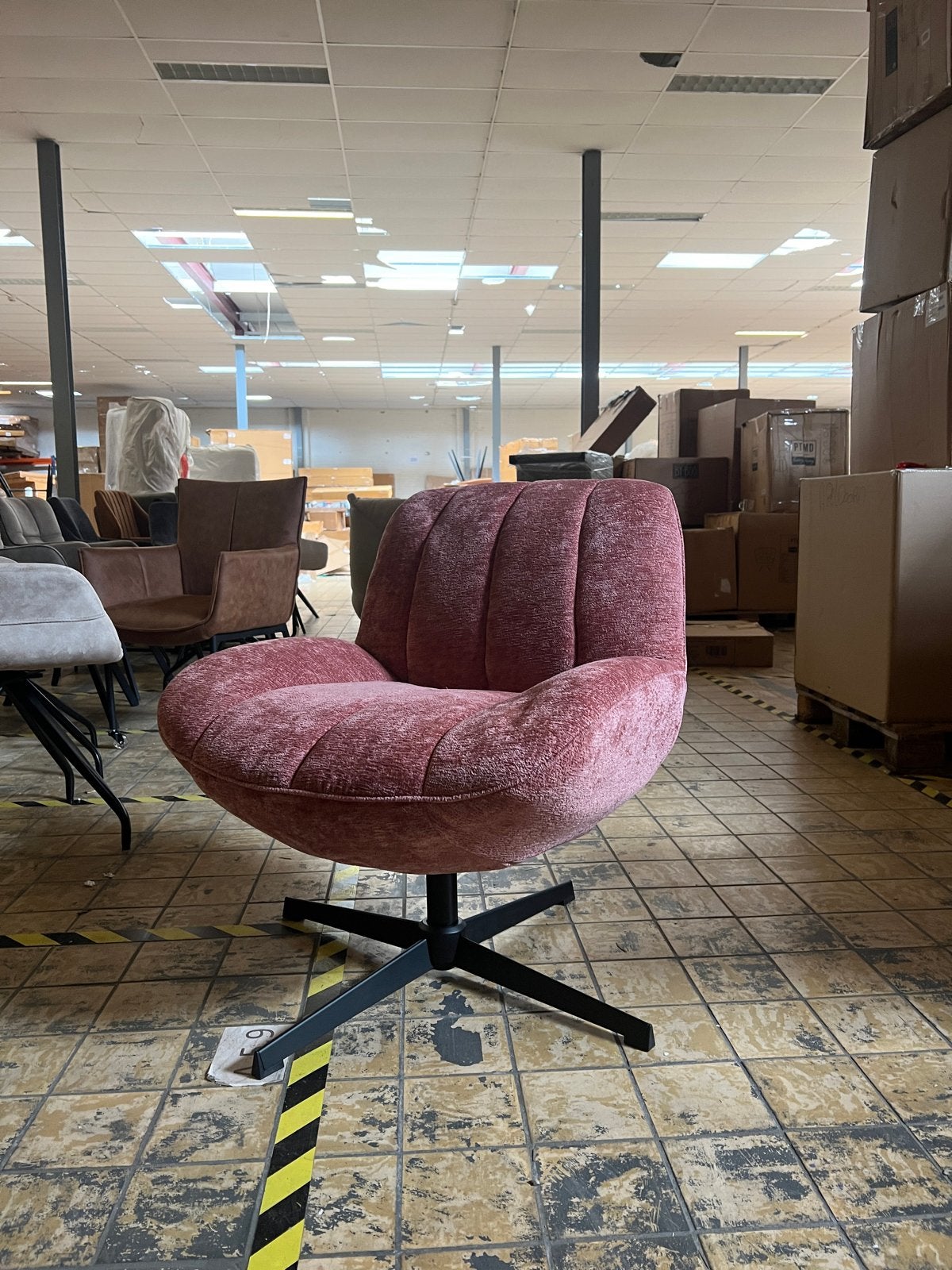 Fauteuil derby | Roze, Huis en Inrichting, Fauteuils, Ophalen, Zo goed als nieuw, 75 tot 100 cm, 50 tot 75 cm