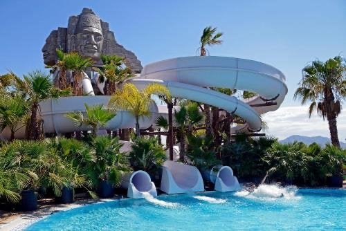 Camping Plek met Caravan op 5*  Camping Alannia Costa Blanca, Tickets en Kaartjes, Eén persoon, Ticket of Toegangskaart