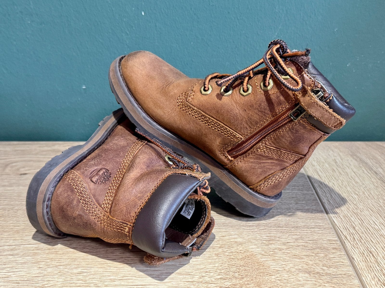 Stoere Timberland Kinderboots - maat 27, Kinderen en Baby's, Kinderkleding | Schoenen en Sokken, Ophalen of Verzenden, Gebruikt
