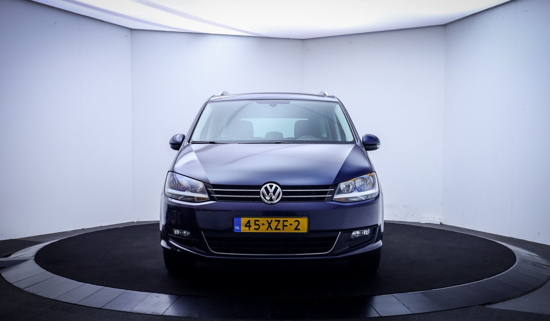 Volkswagen Sharan 1.4 TSI 7P COMF.LINE NAVI | CLIMA | TREKHA, Auto's, Volkswagen, Euro 5, Zwart, 4 cilinders, 150 pk