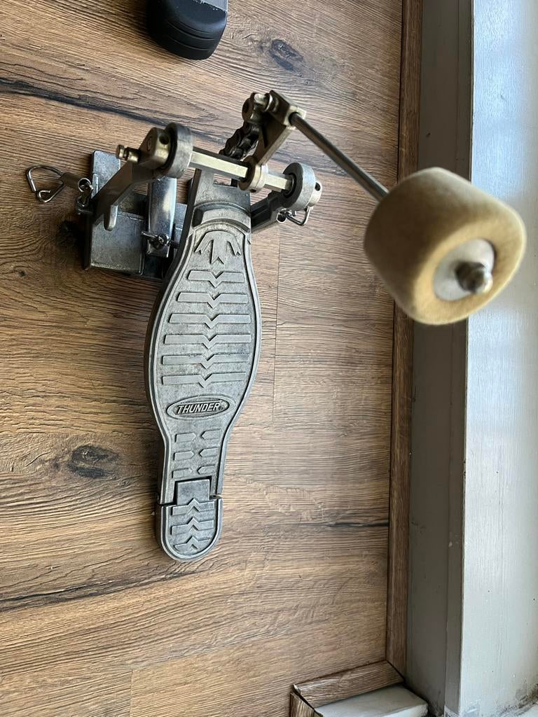 bassdrum pedaal, Ophalen of Verzenden, Gebruikt, Overige merken