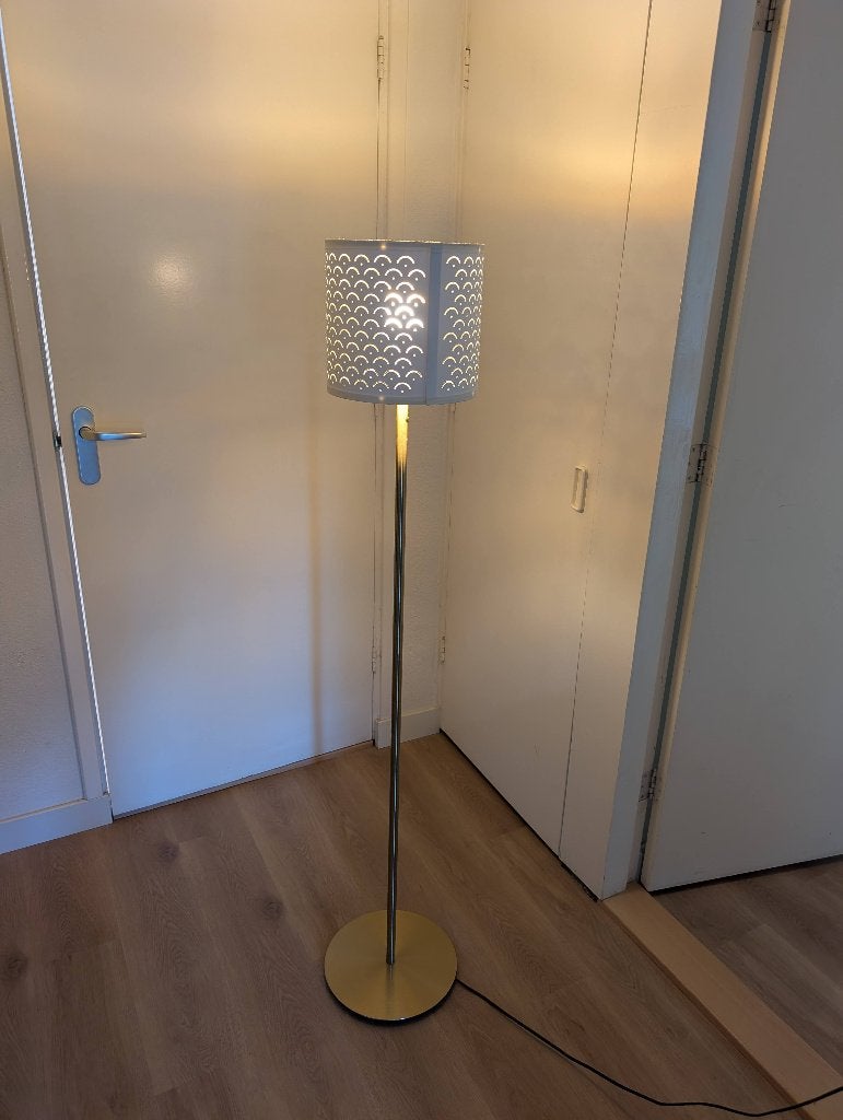 IKEA NYMÖ / SKAFTET Staande lamp, wit messing, Ophalen, Gebruikt, Metaal, 150 tot 200 cm