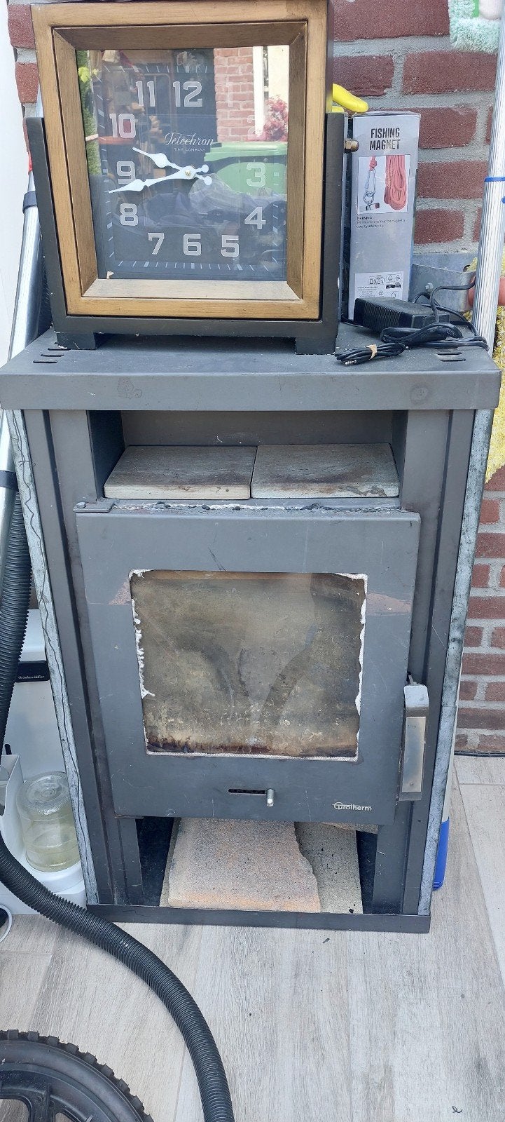 Houtkachel opknapper, Ophalen, Gebruikt, Houtkachel, Vrijstaand