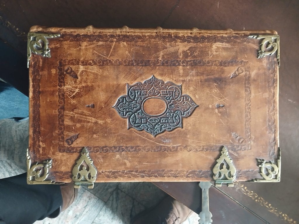 Keur Statenbijbel 1686 met ingekleurde kaarten, Ophalen