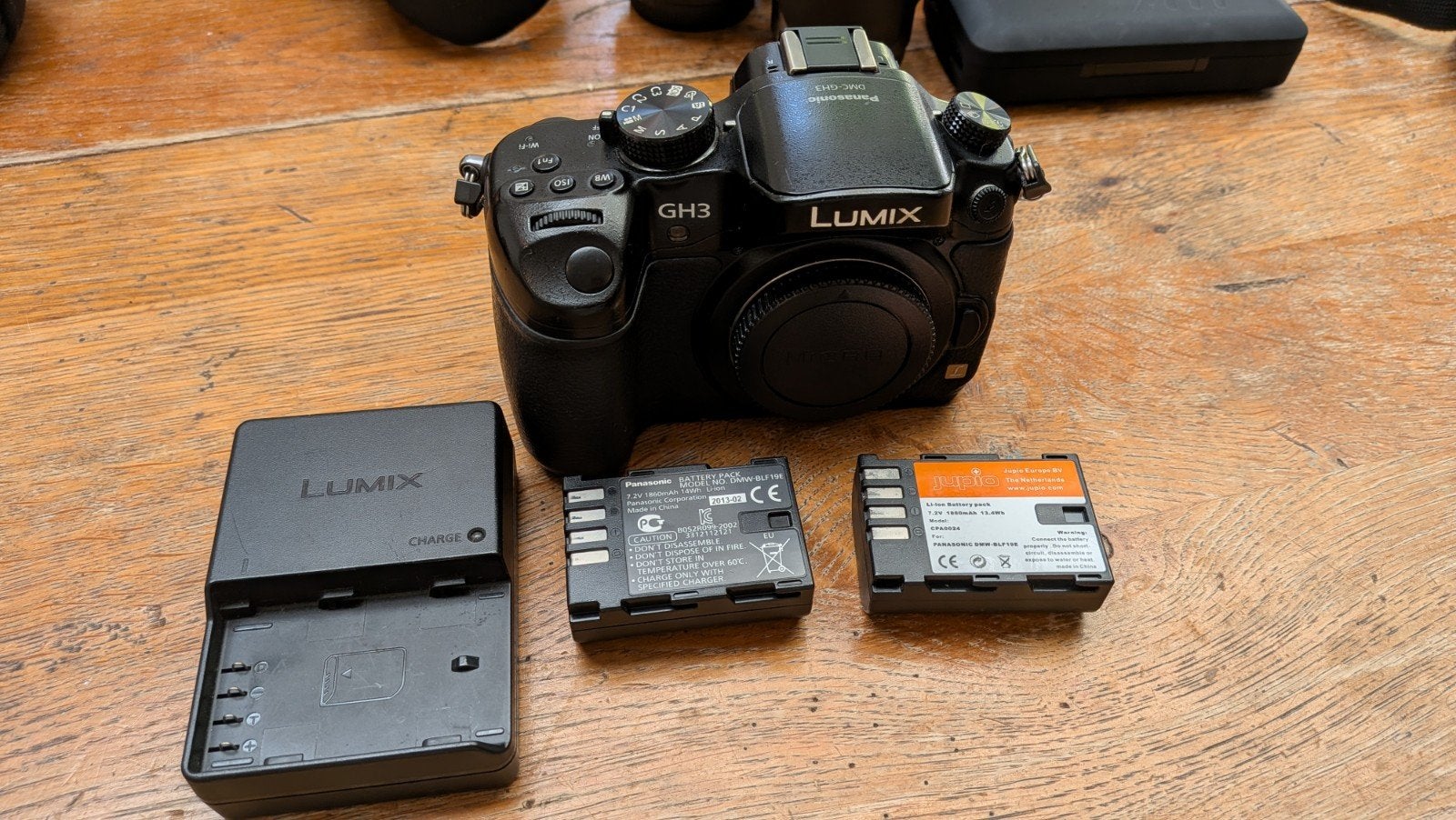 Panasonic Lumix GH3 Body, Gebruikt, Panasonic, Accu, Kantelbaar/draaibaar scherm