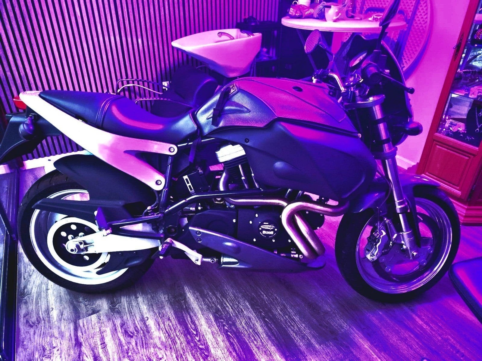 Buell x1 lightning, Ophalen of Verzenden