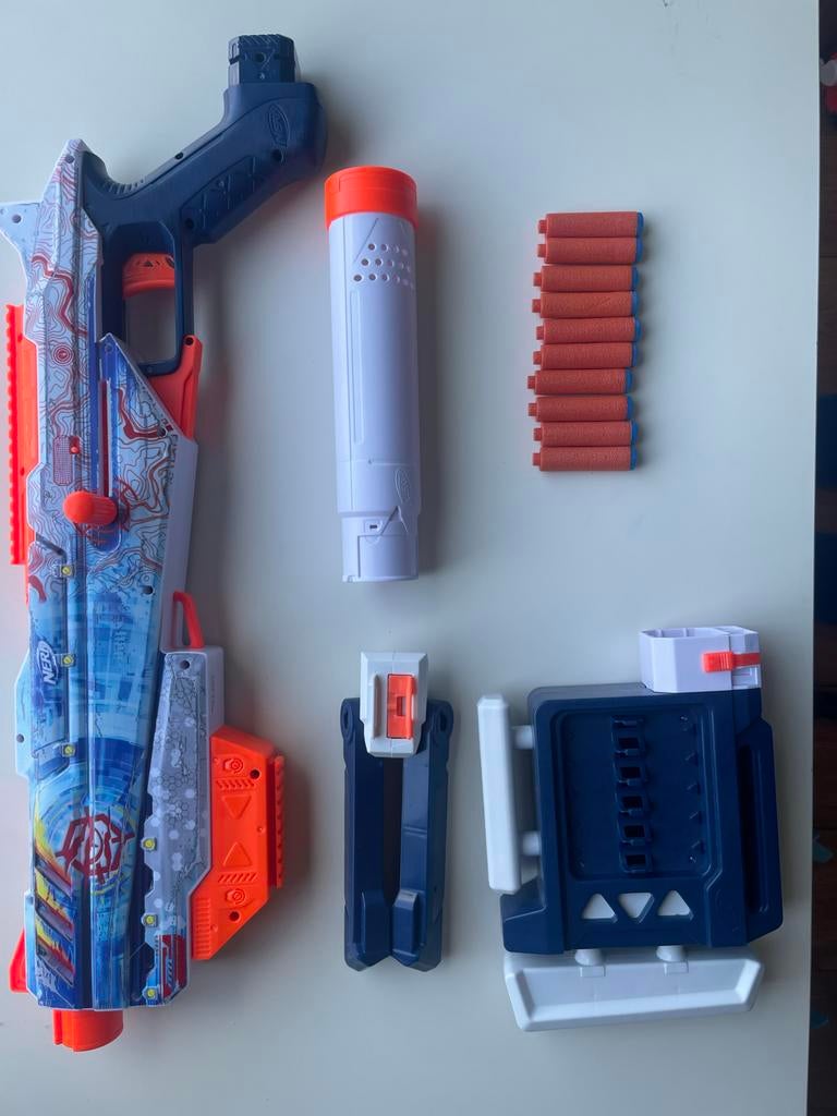 Nerf Artic Zero Striker met 10 pijltjes - Schiet ver en snel, Ophalen of Verzenden, Gebruikt