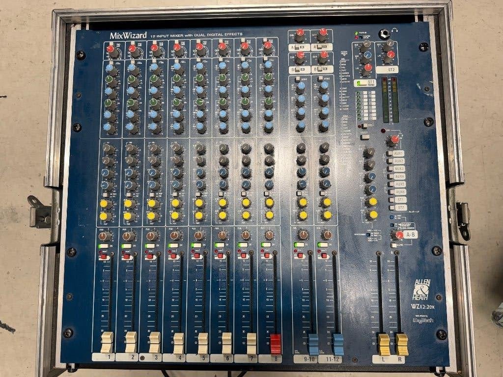 Allen & Heath Wizzard W12:2 + Yamaha REV500 in case, Ophalen, Gebruikt, Minder dan 500 watt, P.A.
