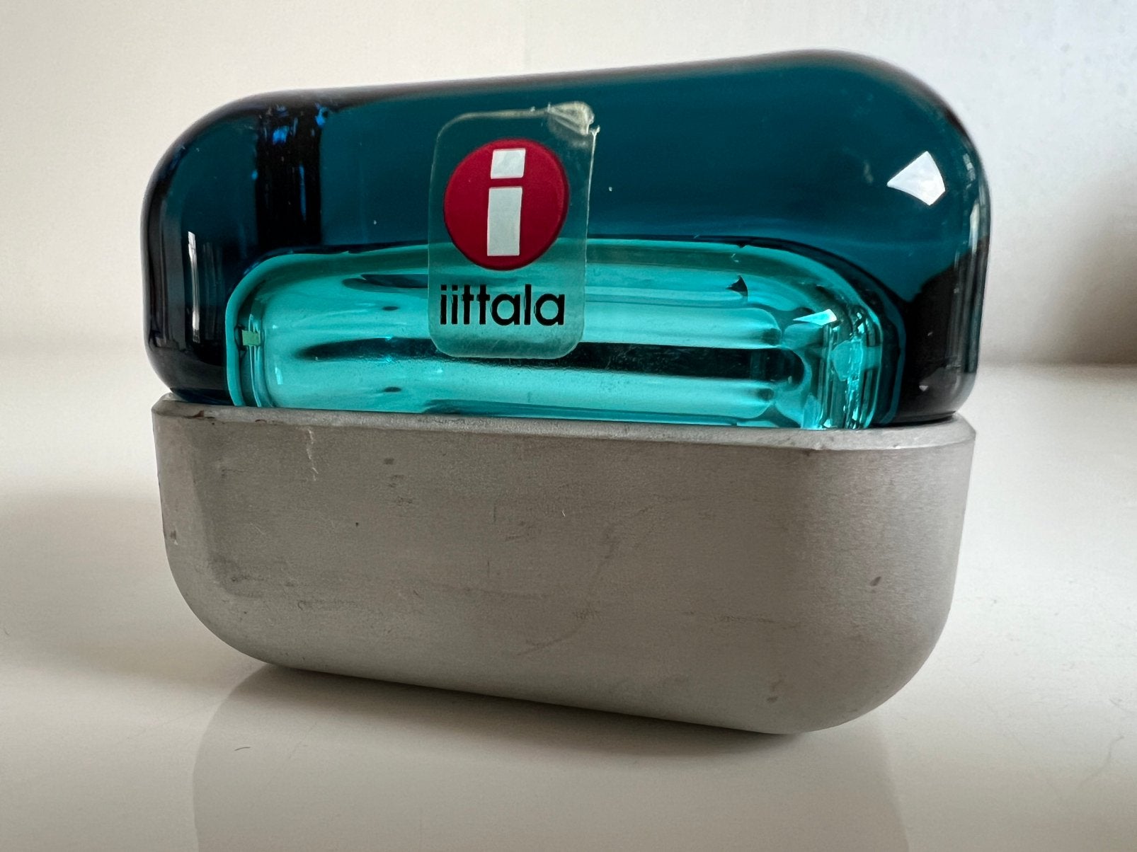 Iittala Vitriini Glas Box Blue Aluminium Penttinen~60x60, Schaal, Vierkant, Ophalen of Verzenden, Glas