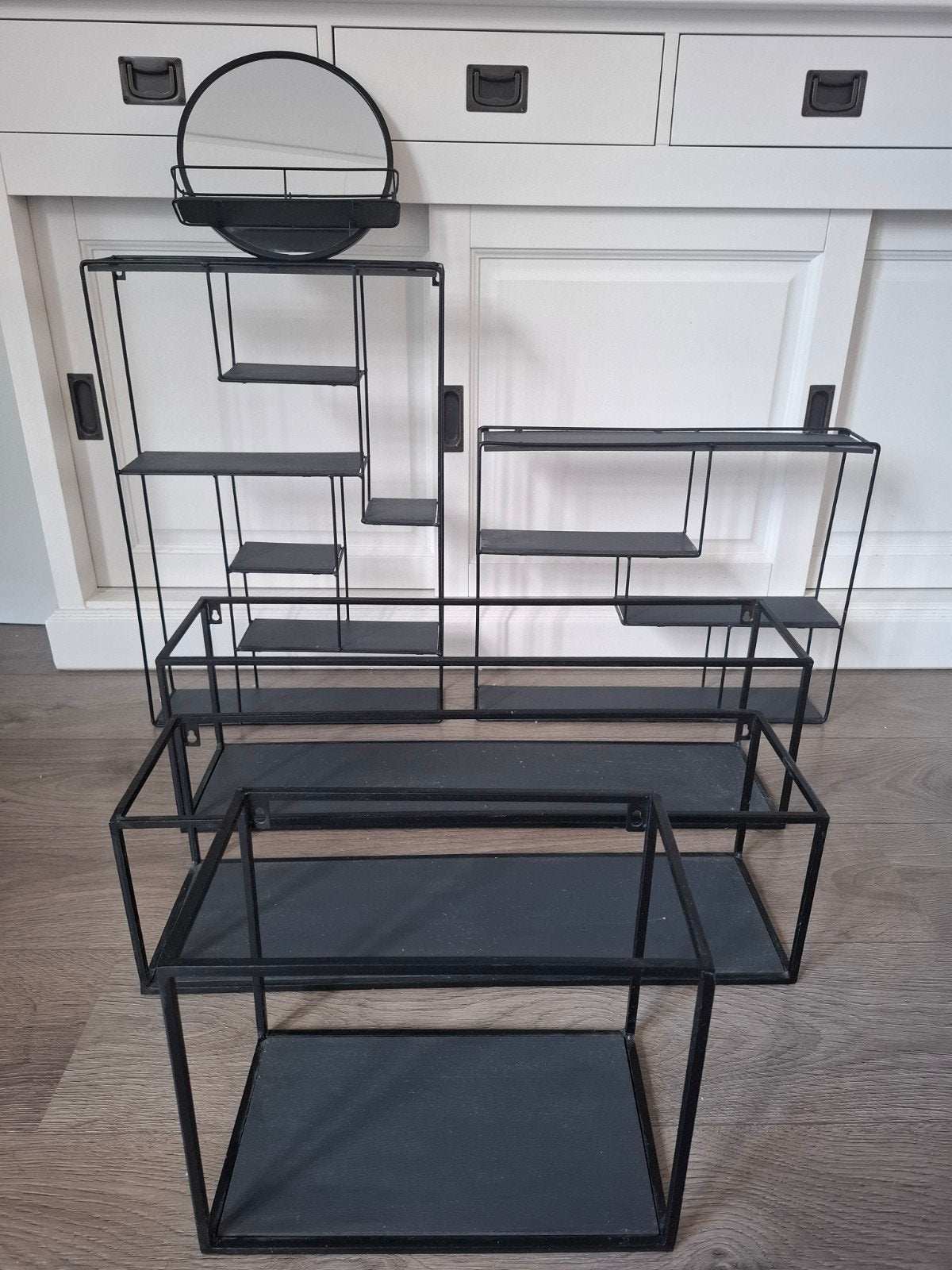 Set van 6 zwarte metalen wandplanken, Ophalen, Gebruikt