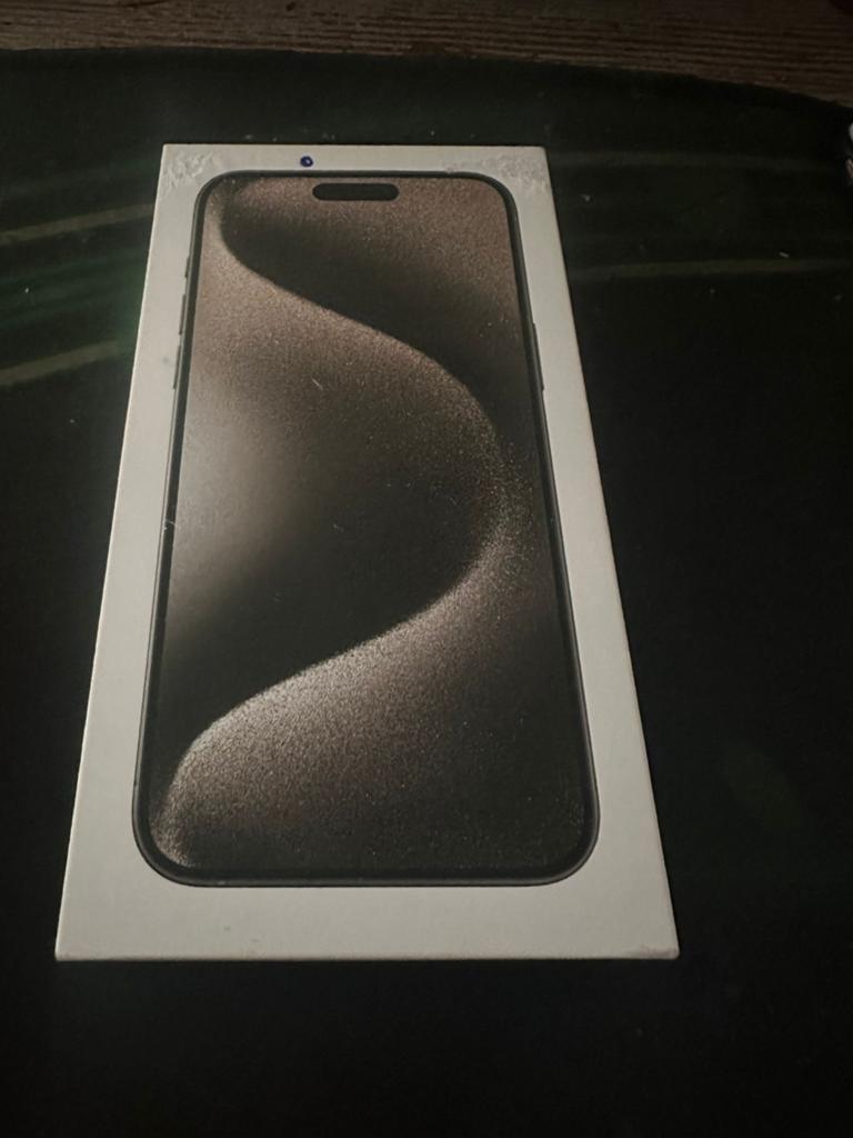 iPhone 15 Pro Max/ 256GB/ Naturel Titanium /Nieuw/Open Box, IPhone 15 Pro Max, Nieuw, Zonder simlock, Grijs