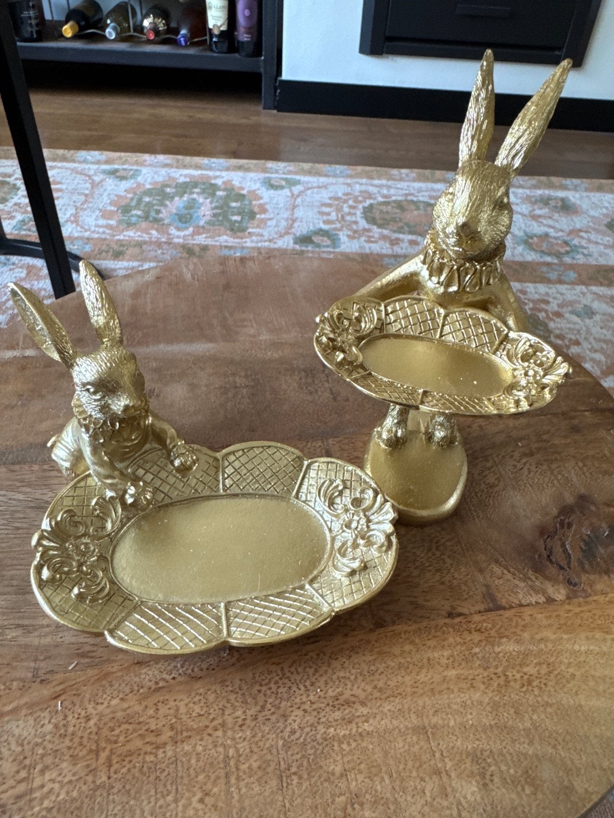 Gouden konijnen beeldjes met schaaltjes - set van 2, Vintage, Overige materialen, Ophalen of Verzenden, Zo goed als nieuw