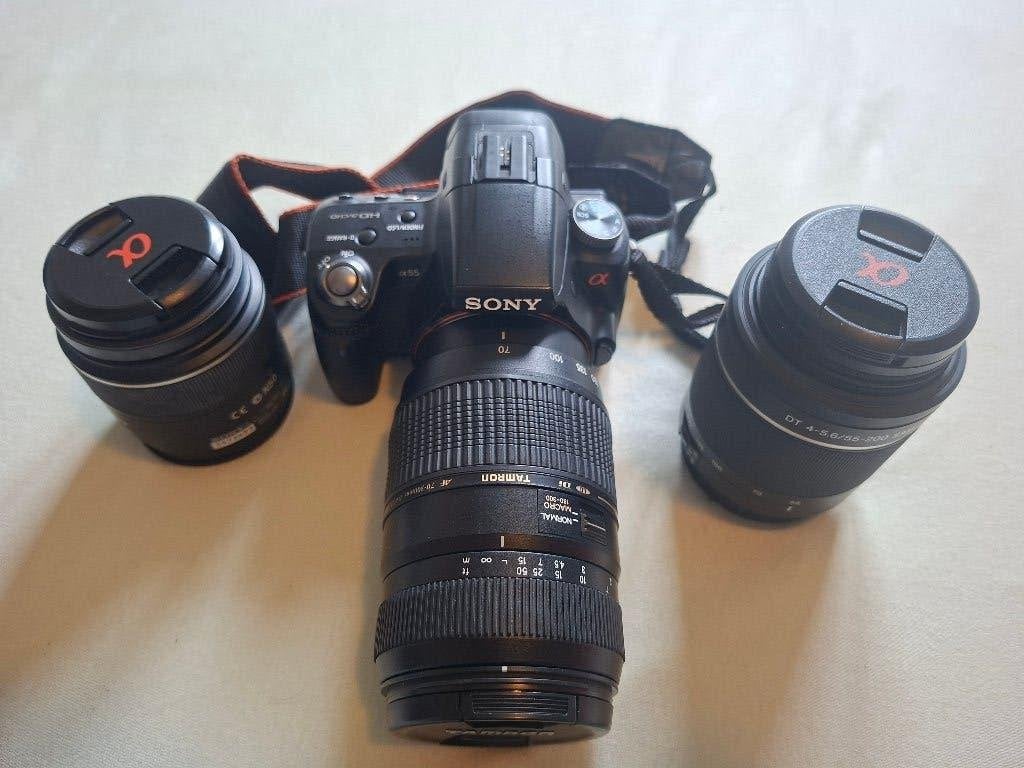 Sony Alpha A55 Spiegelreflexcamera incl. 3 lenzen en access., Audio, Tv en Foto, Fotocamera's Digitaal, Ophalen, Kantelbaar/draaibaar scherm