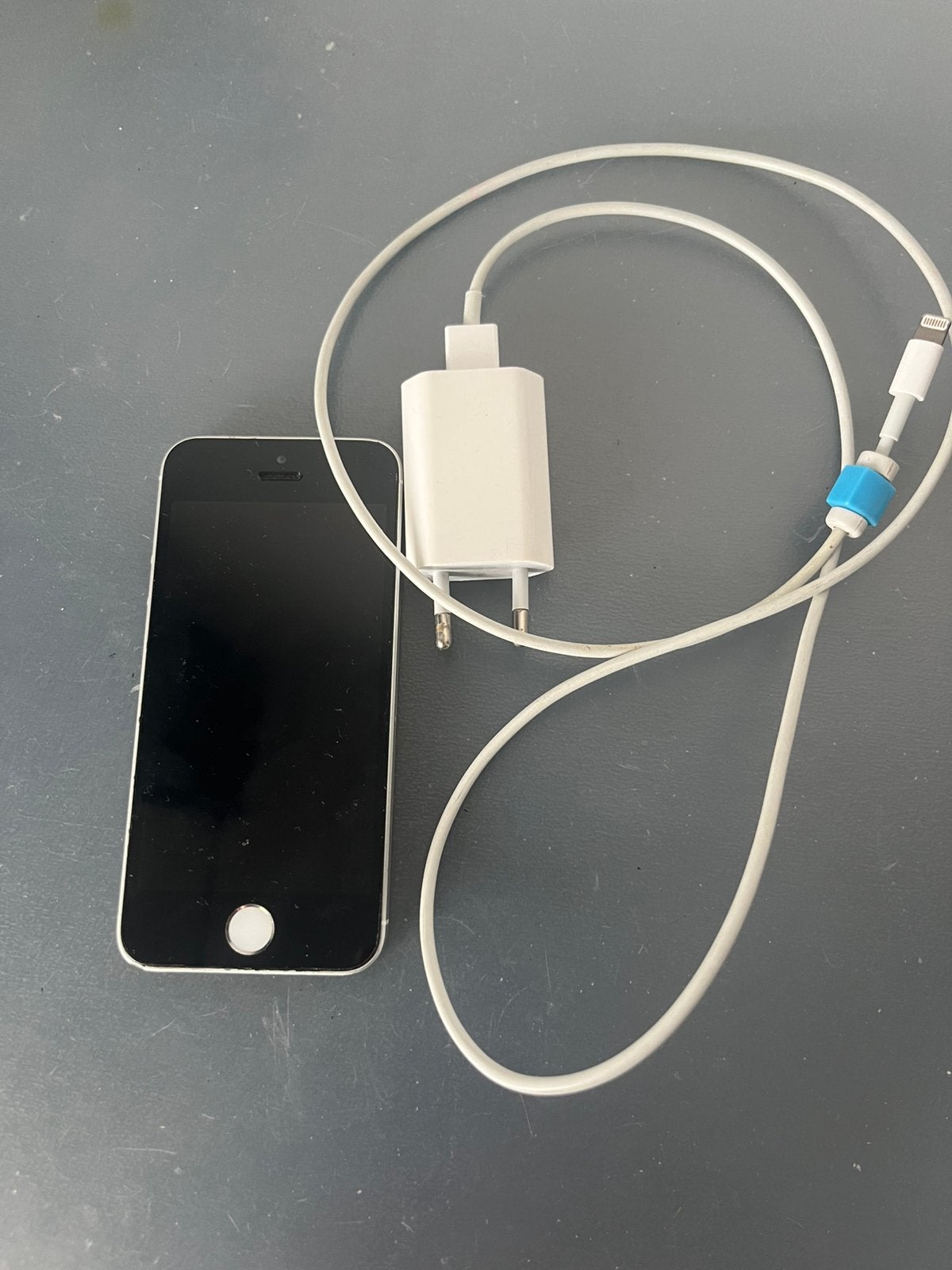 Iphone SE 1ste generatie 64 MB, Ophalen of Verzenden, Zo goed als nieuw, Overige typen