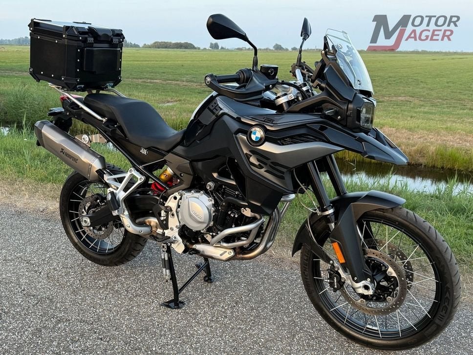 BMW F 850 GS TRIPLE BLACK a2 / 35kw ( f850gs 800 750 900 ), Motoren, 853 cc, 2 cilinders, Handvatverwarming, Info@motorjager.nl