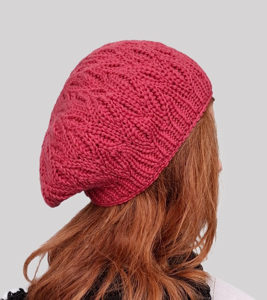 Baret Cerise, Maat 38/40 (M), Verzenden, Nieuw, Handgemaakt