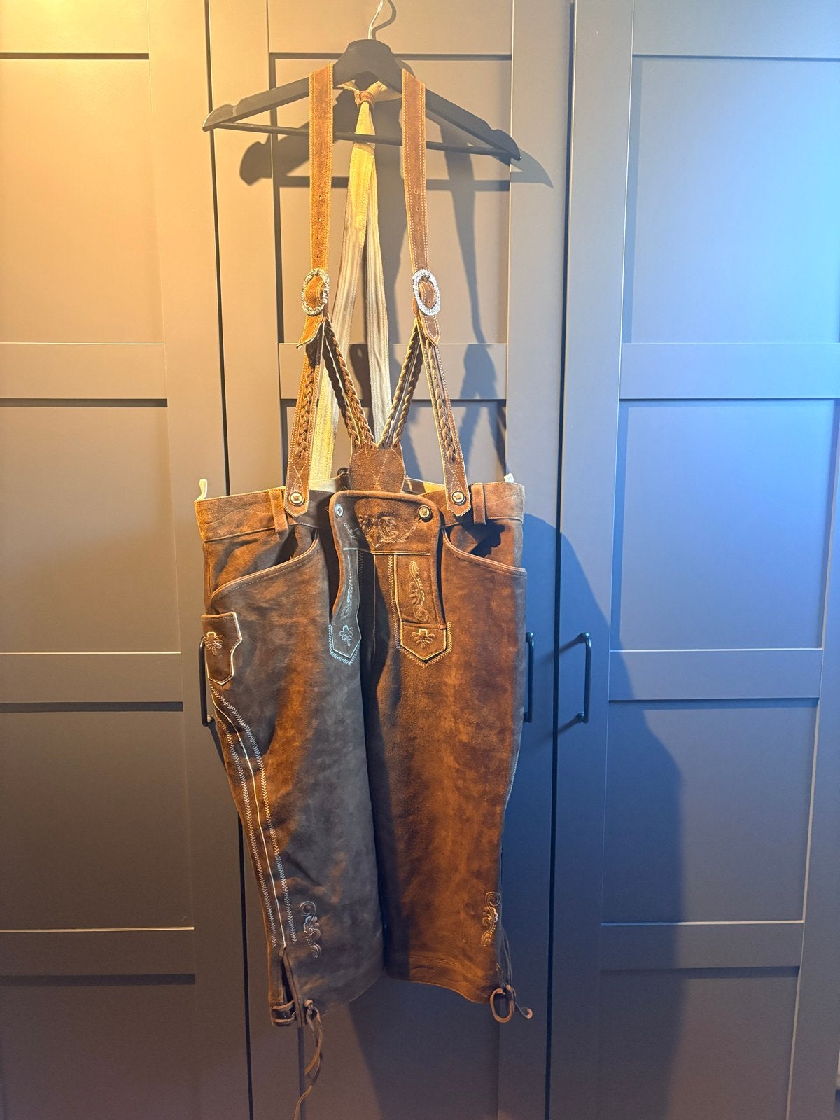 Lederhose Country Maddox - Maat 54, Ophalen of Verzenden, Zo goed als nieuw, Maat 52/54 (L), Bruin