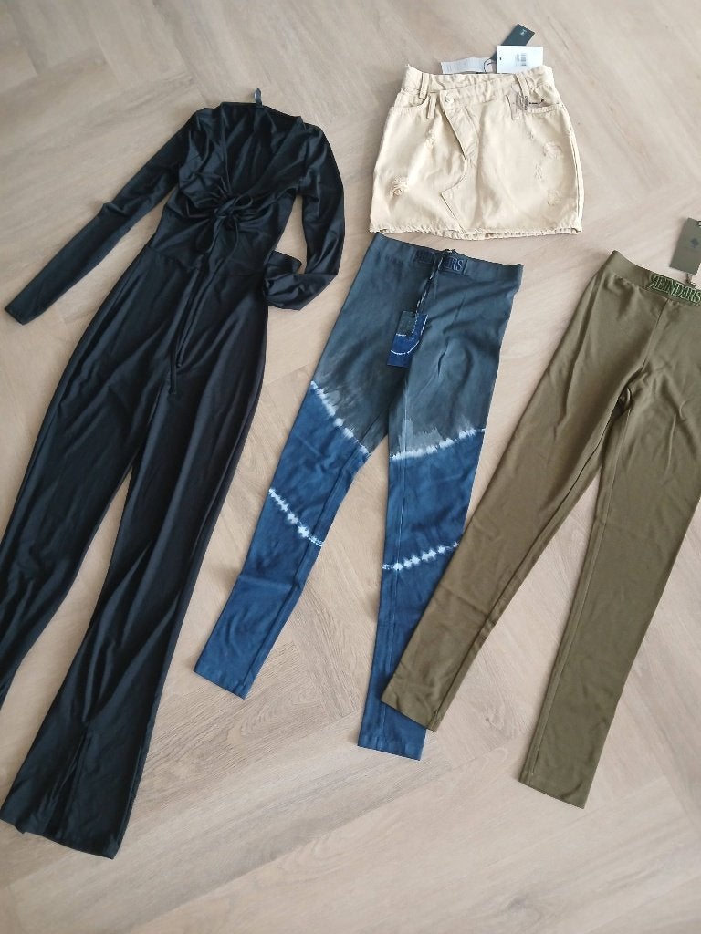 Nieuw dames kleding pakket, Ophalen of Verzenden, Nieuw, Maat 38/40 (M)