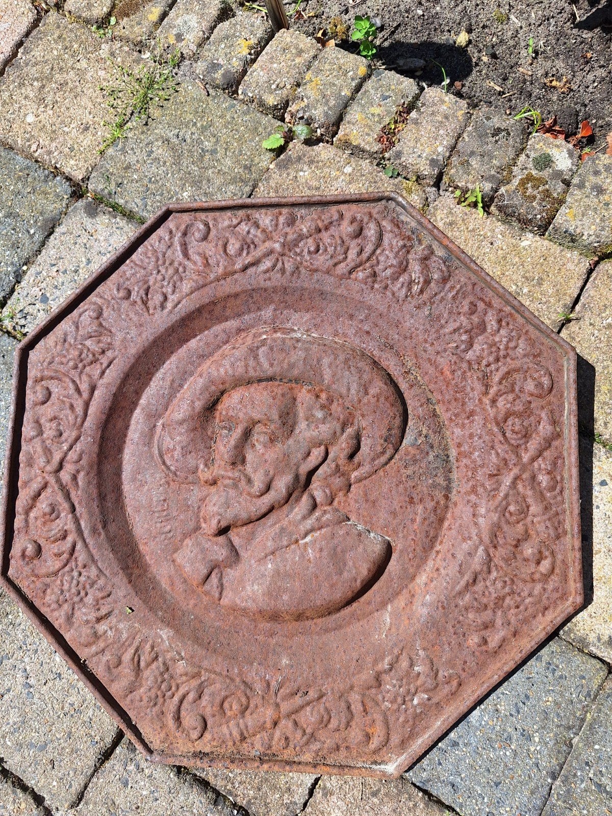 Gietijzeren plaat, Ophalen
